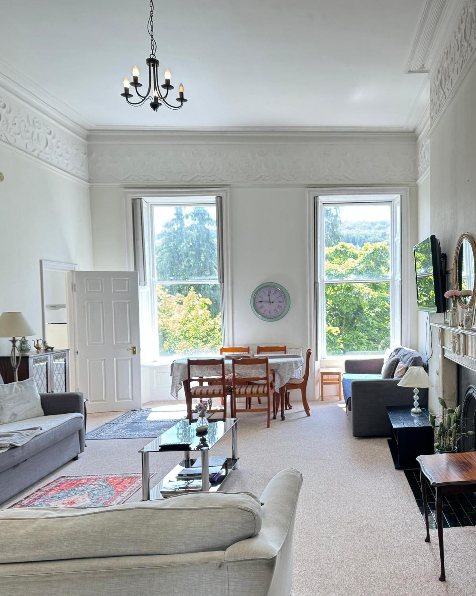 Grosvenor Apartments In Bath - Great For Families, Groups, Couples, 80 Sq M, Parking Екстериор снимка